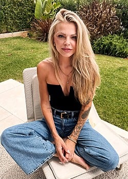 Stefanie Aniza Lindner